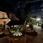 Dworek Galosa B&B
