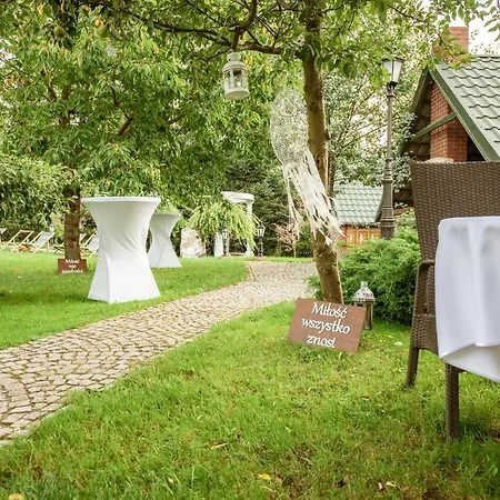 Bed and breakfast Dworek Galosa *