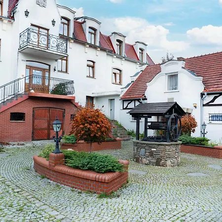 住宿加早餐酒店 Dworek Galosa