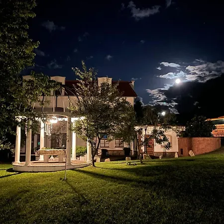 Dworek Galosa Bed and Breakfast Stronie Śląskie