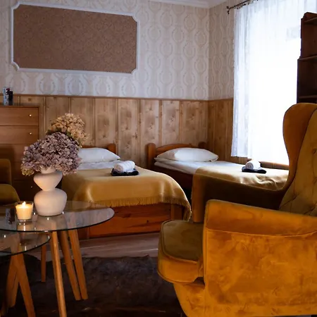 Bed and breakfast Dworek Galosa