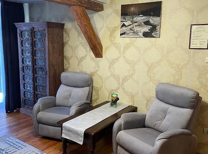 Dworek Galosa 住宿加早餐酒店