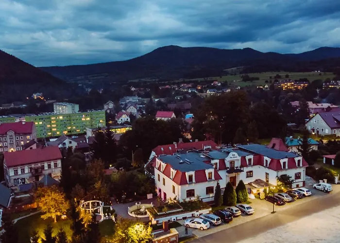 Dworek Galosa 住宿加早餐酒店