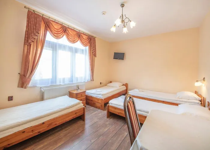 Dworek Galosa * Строне-Слёнске